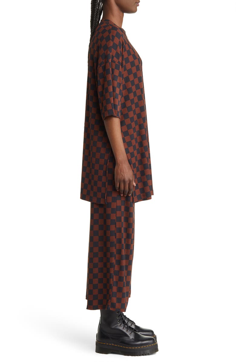 Dressed in Lala Lex Ribbed Oversize T-Shirt & High Waist Crop Pants Set, Alternate, color, Black Brown Check