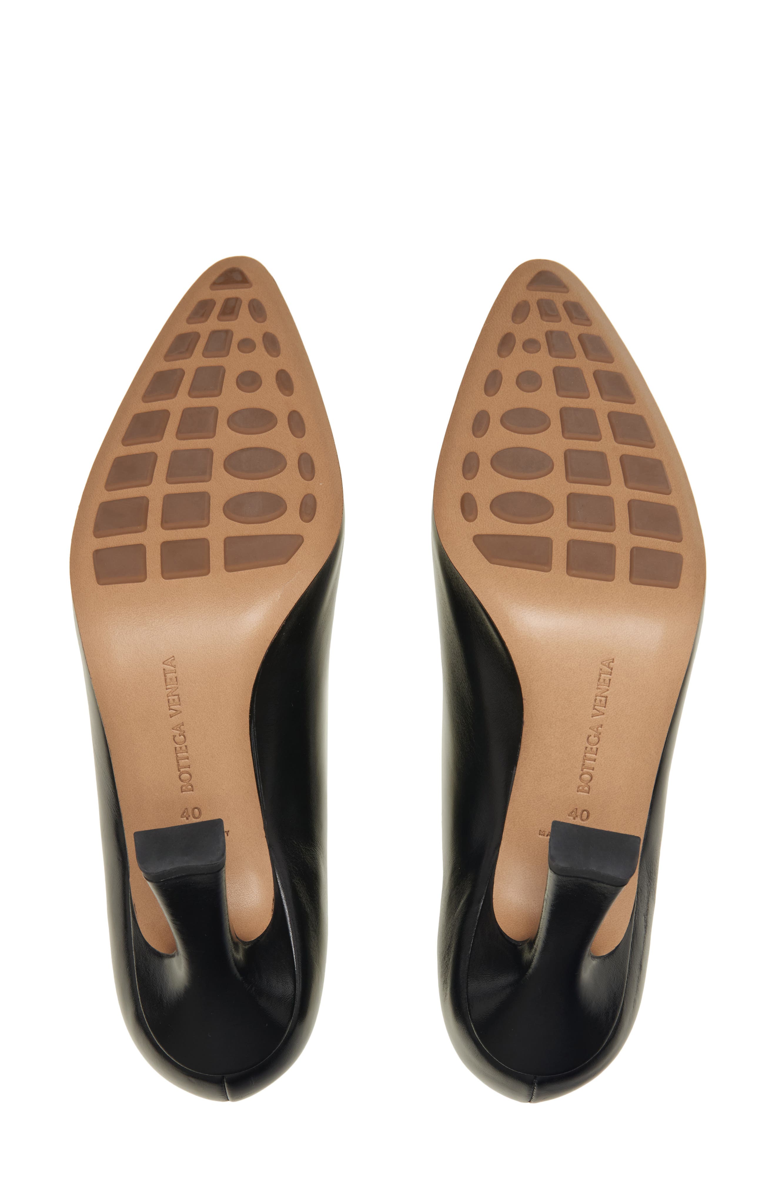 Bottega Veneta Cushion Pump, Alternate, color, 1000 Black