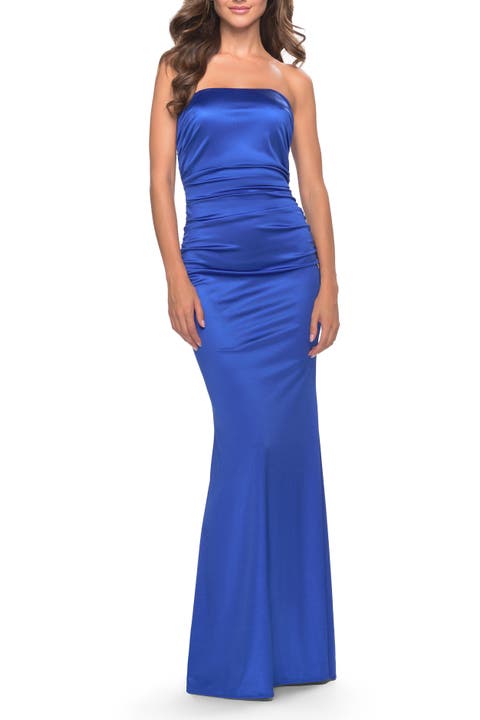 Chic Strapless Liquid Jersey Gown with Ruching