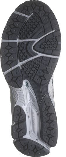 860v2 Running Shoe