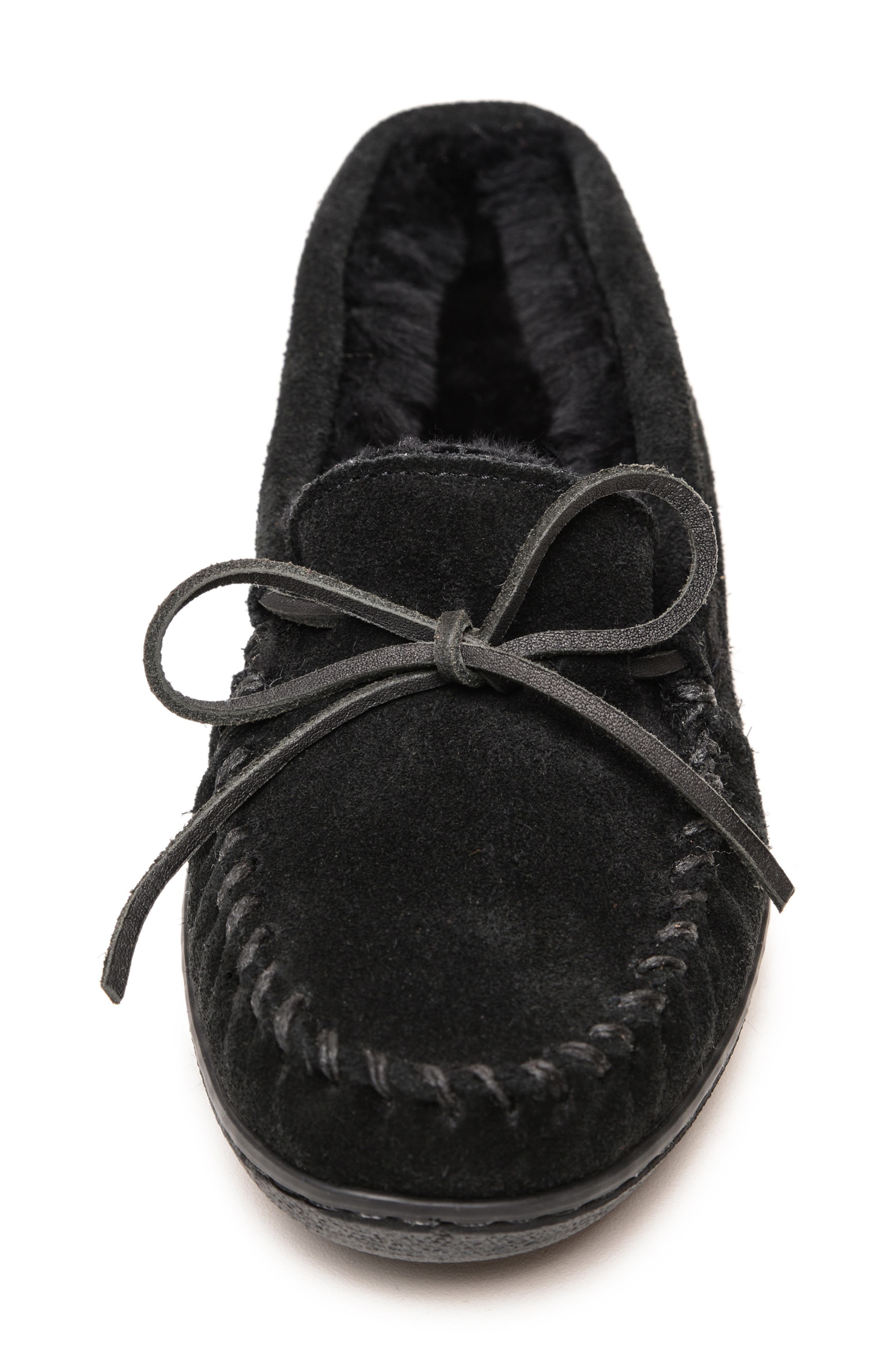 Minnetonka Genuine Shearling Loafer, Alternate, color, Black
