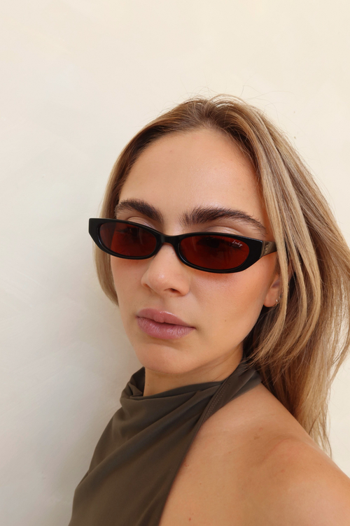 Indy Gisele Cateye Polarized Sunglasses In Black
