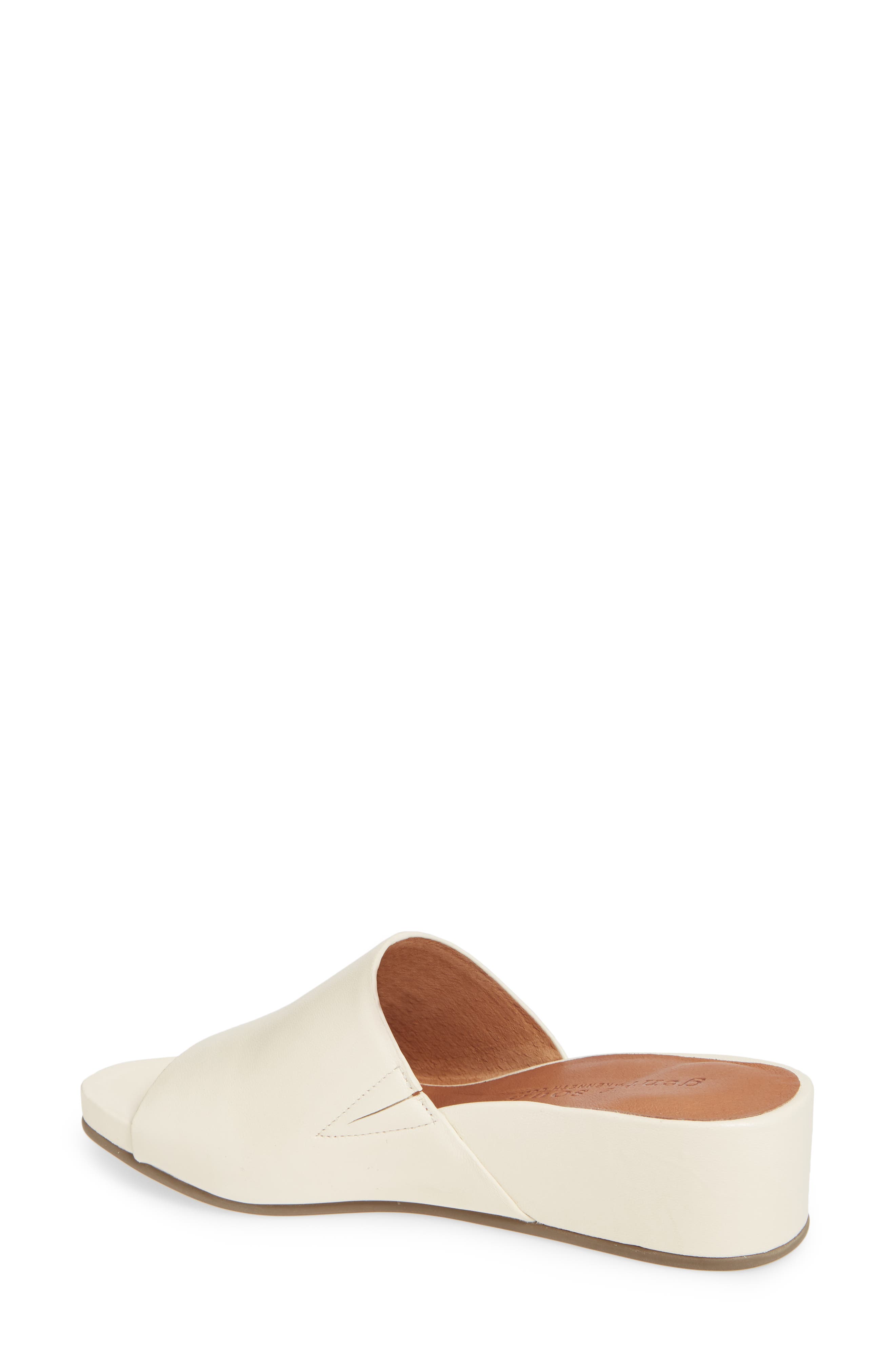 Gentle Souls by Kenneth Cole Gianna Slide Sandal, Alternate, color, 