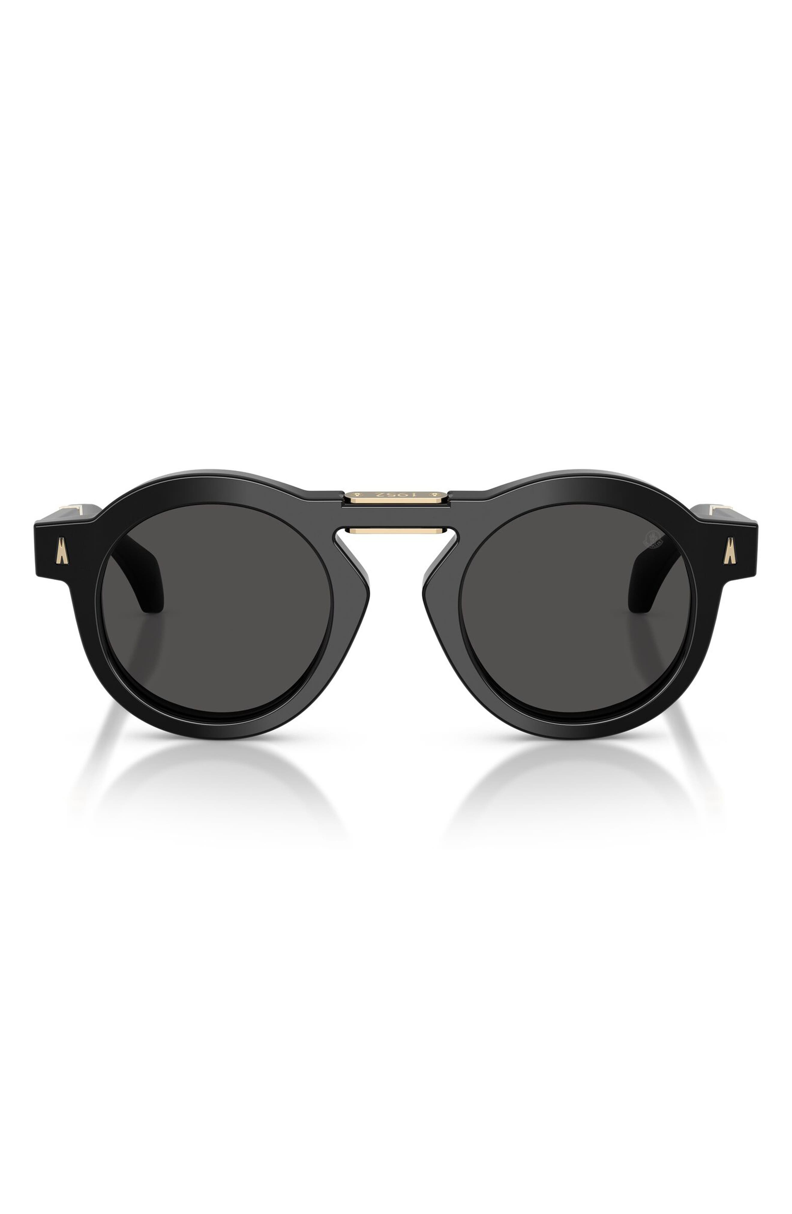 selected BLACK / DARK GREY SOLID