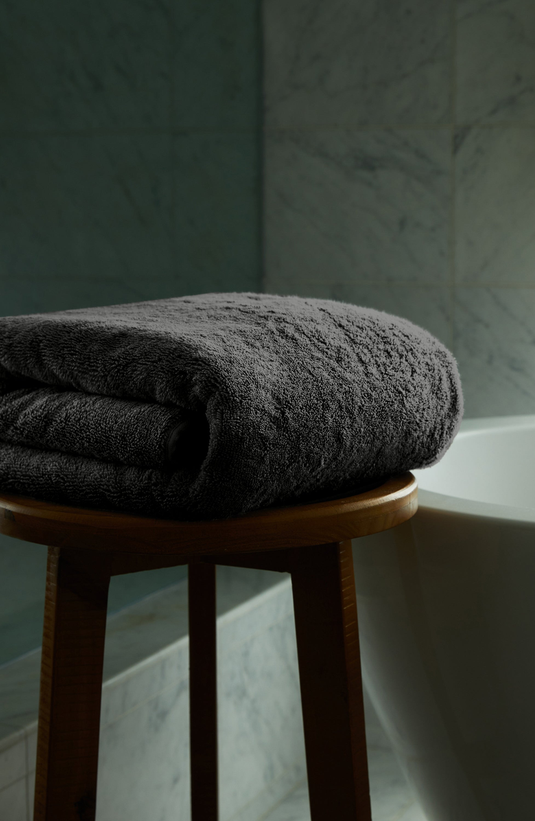 Italic Serene Ultraplush Collection Bath Essentials- Bath Towel 4 Pack, Alternate, color, Charcoal