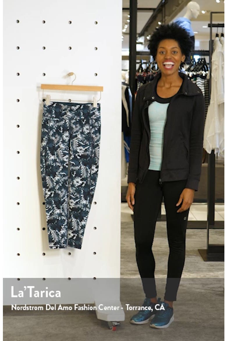 Zero Gravity Pocket 7/8 Run Leggings video