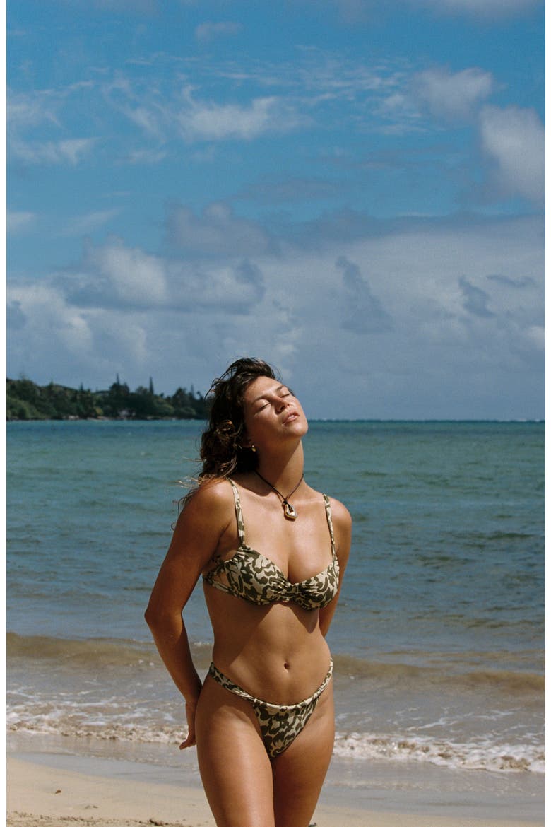 Baja Cutout Underwire Bikini Top, Alternate, color, BAJA BLOOM