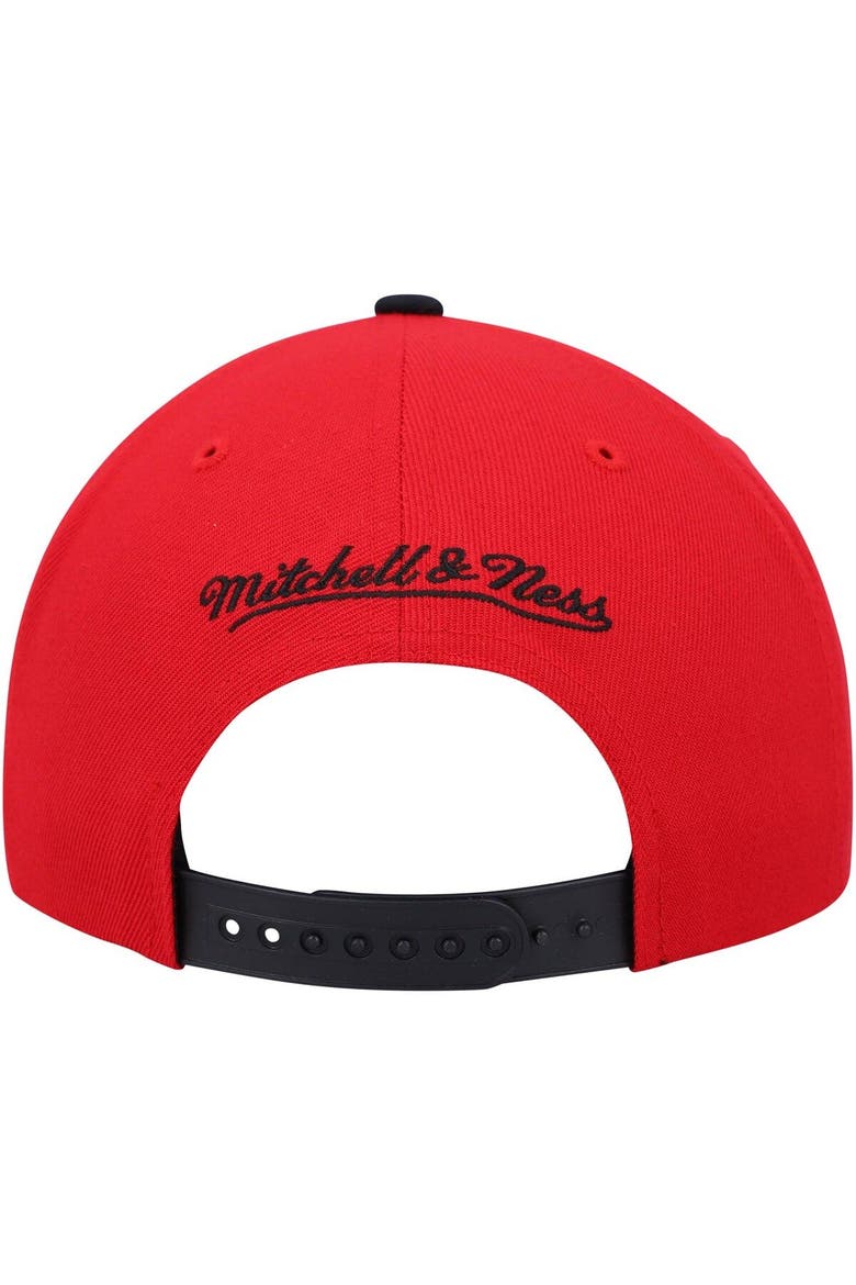Men's Mitchell & Ness Black/White Chicago Bulls Day One Snapback Hat, Alternate, color, Black