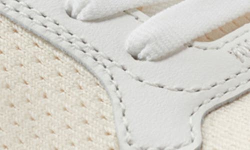 Hunter Irena Sneaker