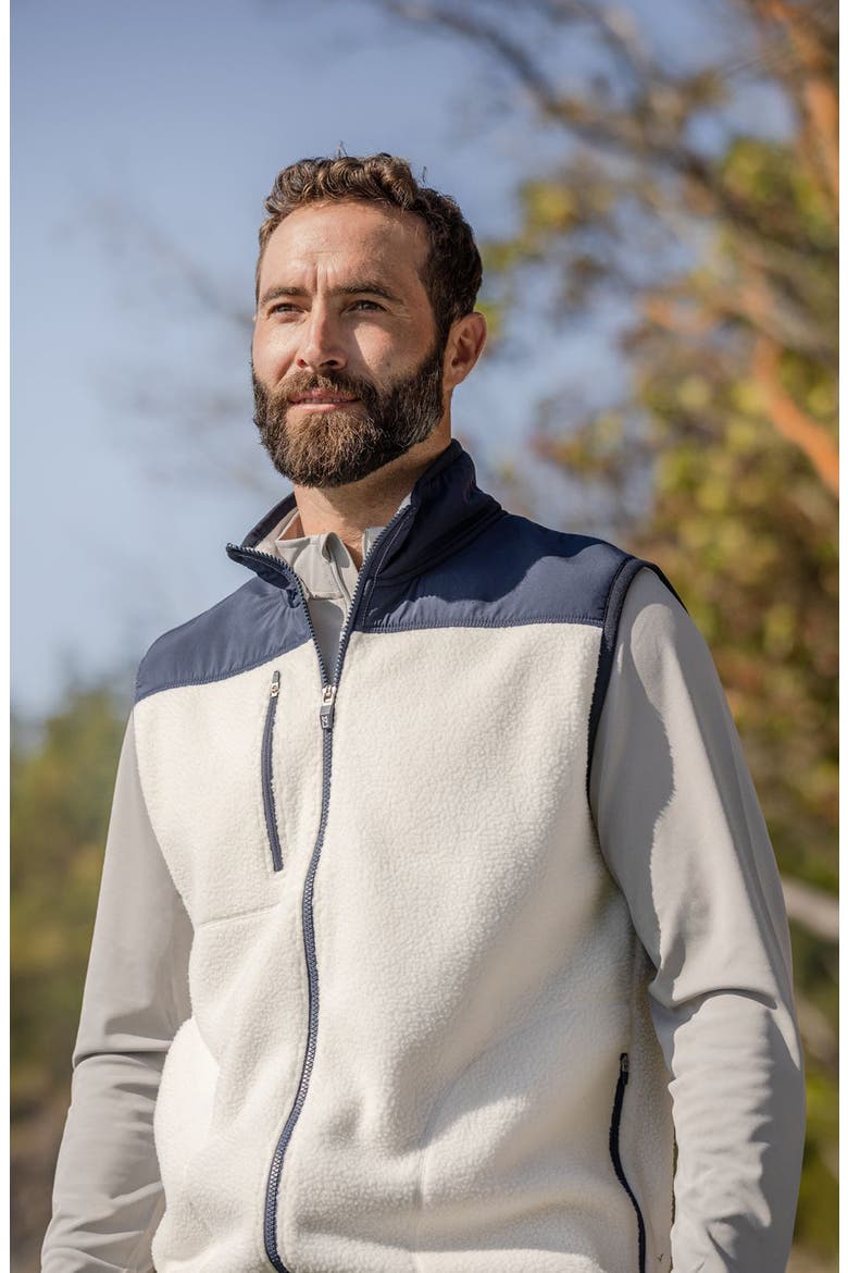 Cascade Fleece Vest, Alternate, color, SHELL/ NAVY BLUE