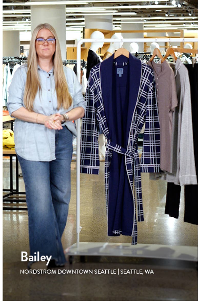 Summeritme Blues Windowpane Check Cotton Knit Robe video