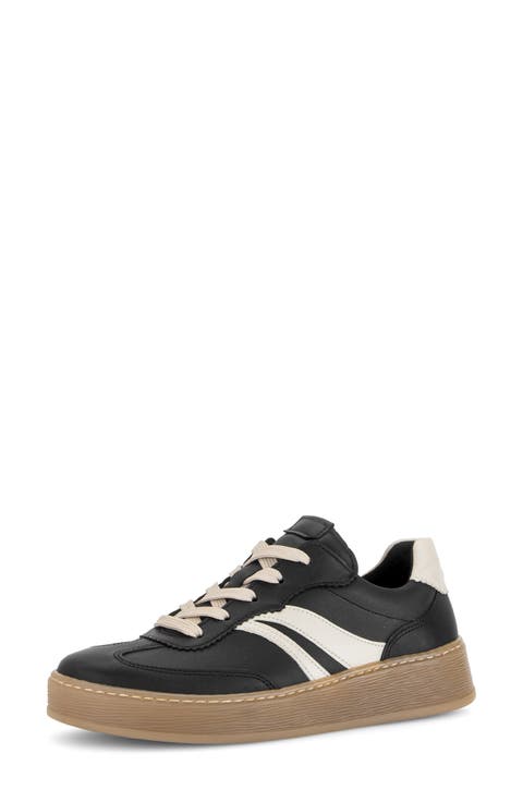 66.435 Sneaker