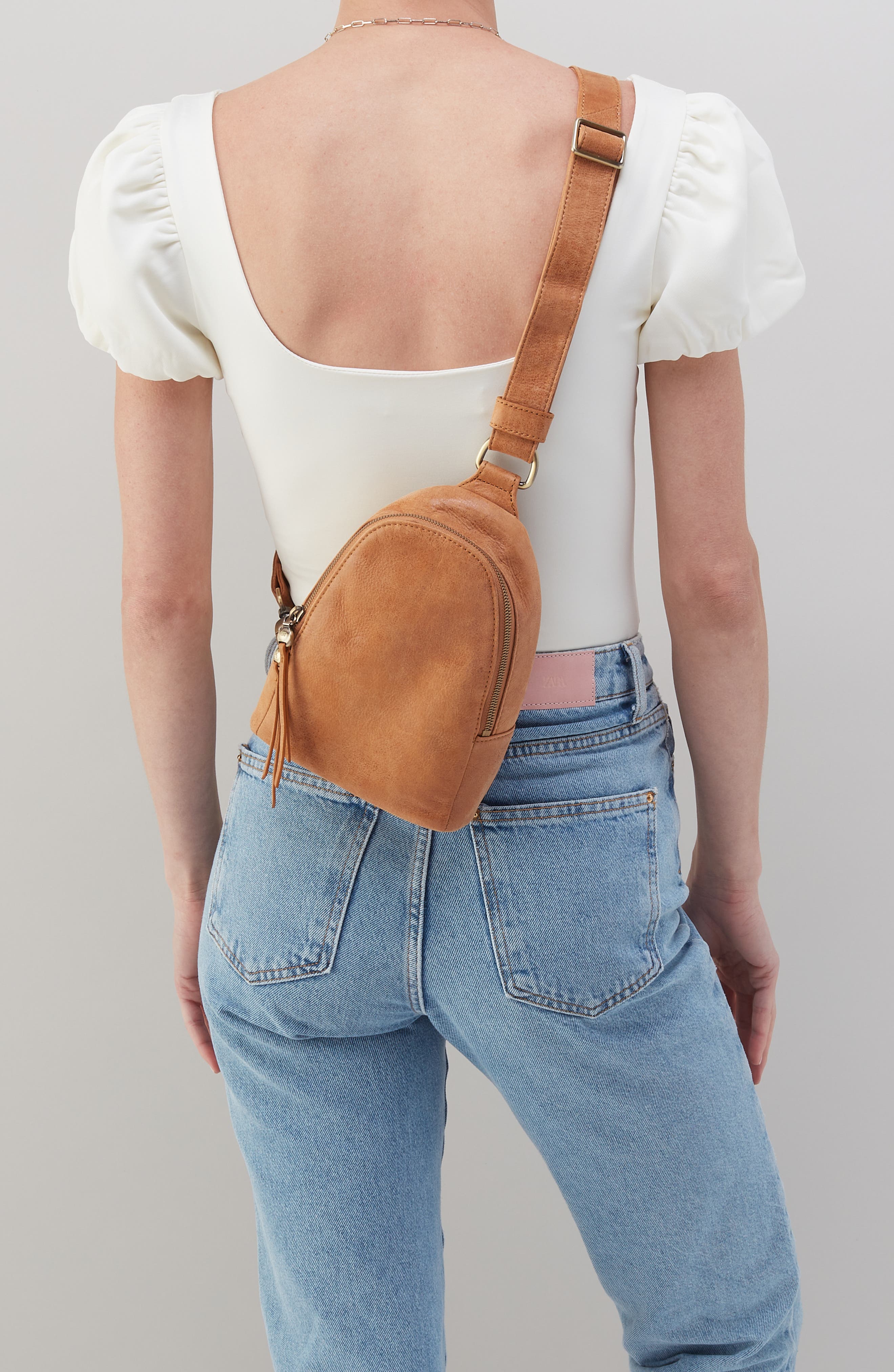 HOBO Fern Leather Sling Bag, Alternate, color, Whiskey