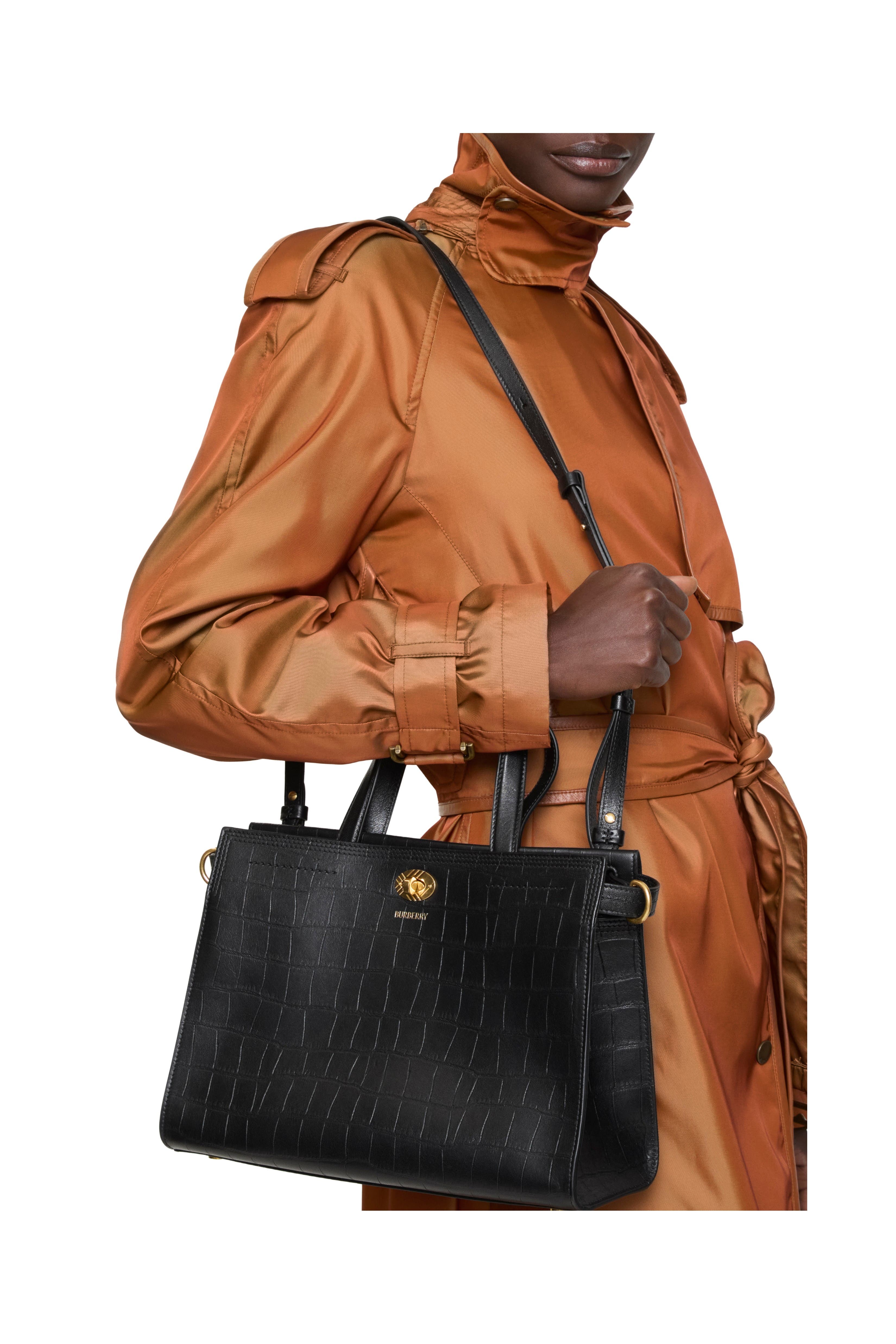 Burberry Small Cotswolds Tote, Alternate, color, Black