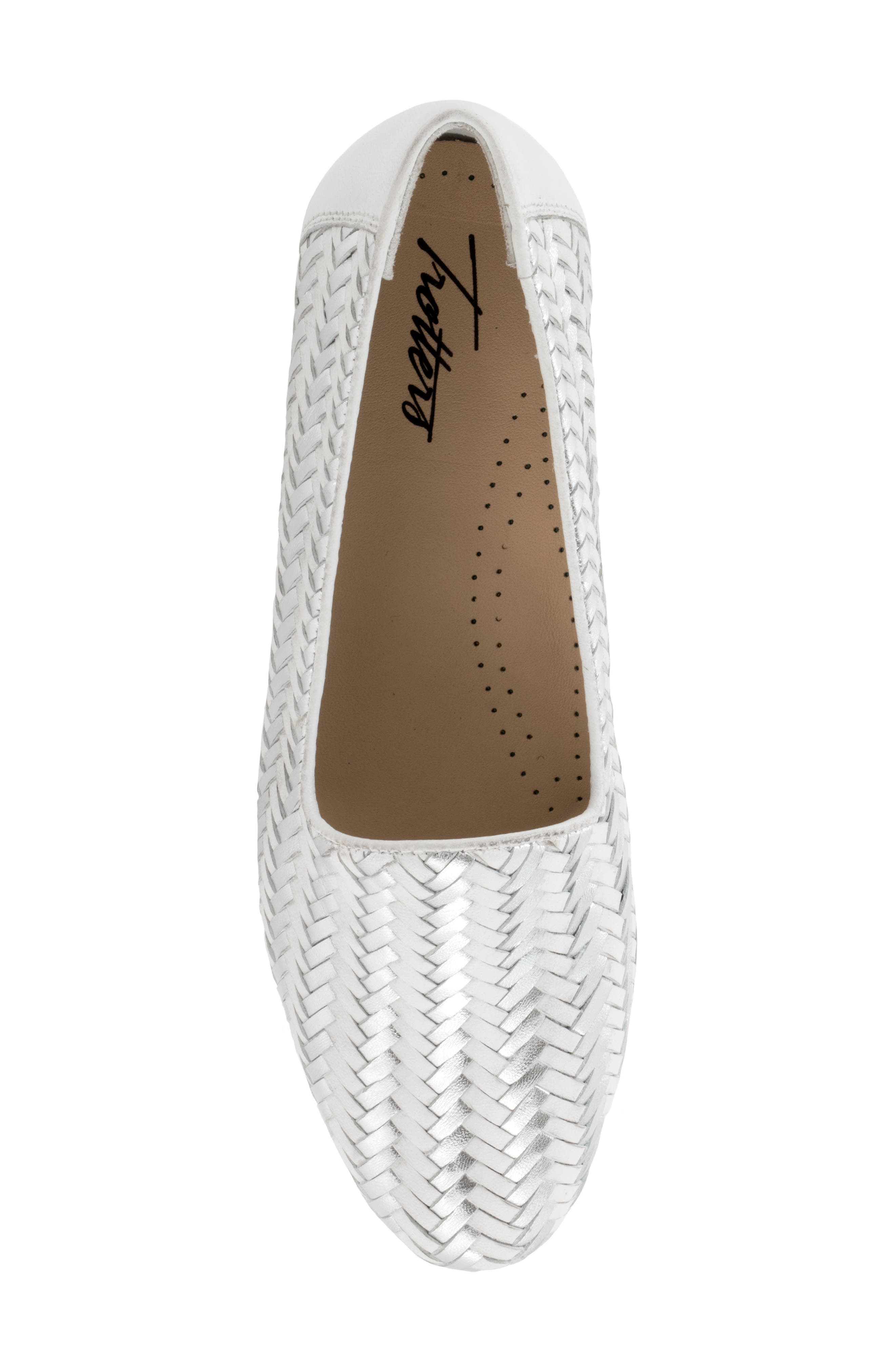 Trotters Liz III Flat, Alternate, color, White/ Silver