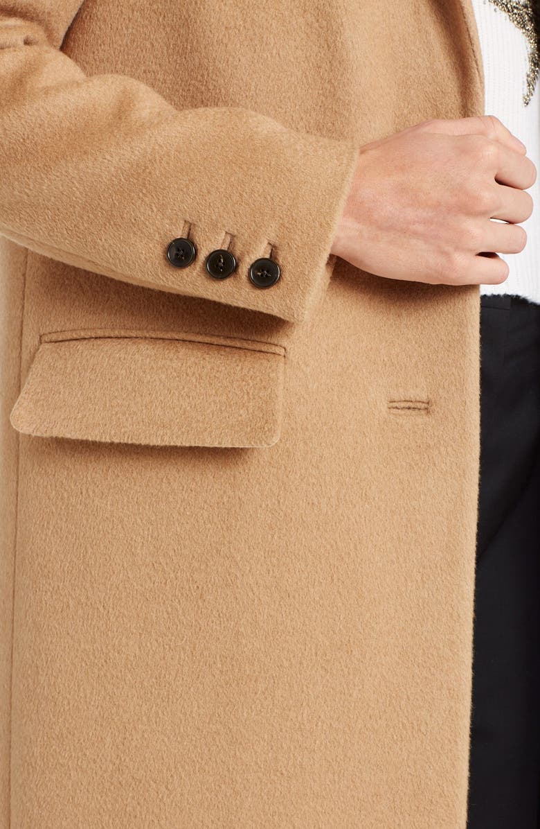 Valentino , Alternate, color,