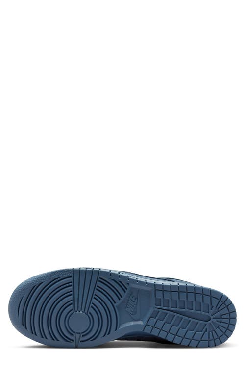 Nike Dunk Low Se Basketball Sneaker In Multi