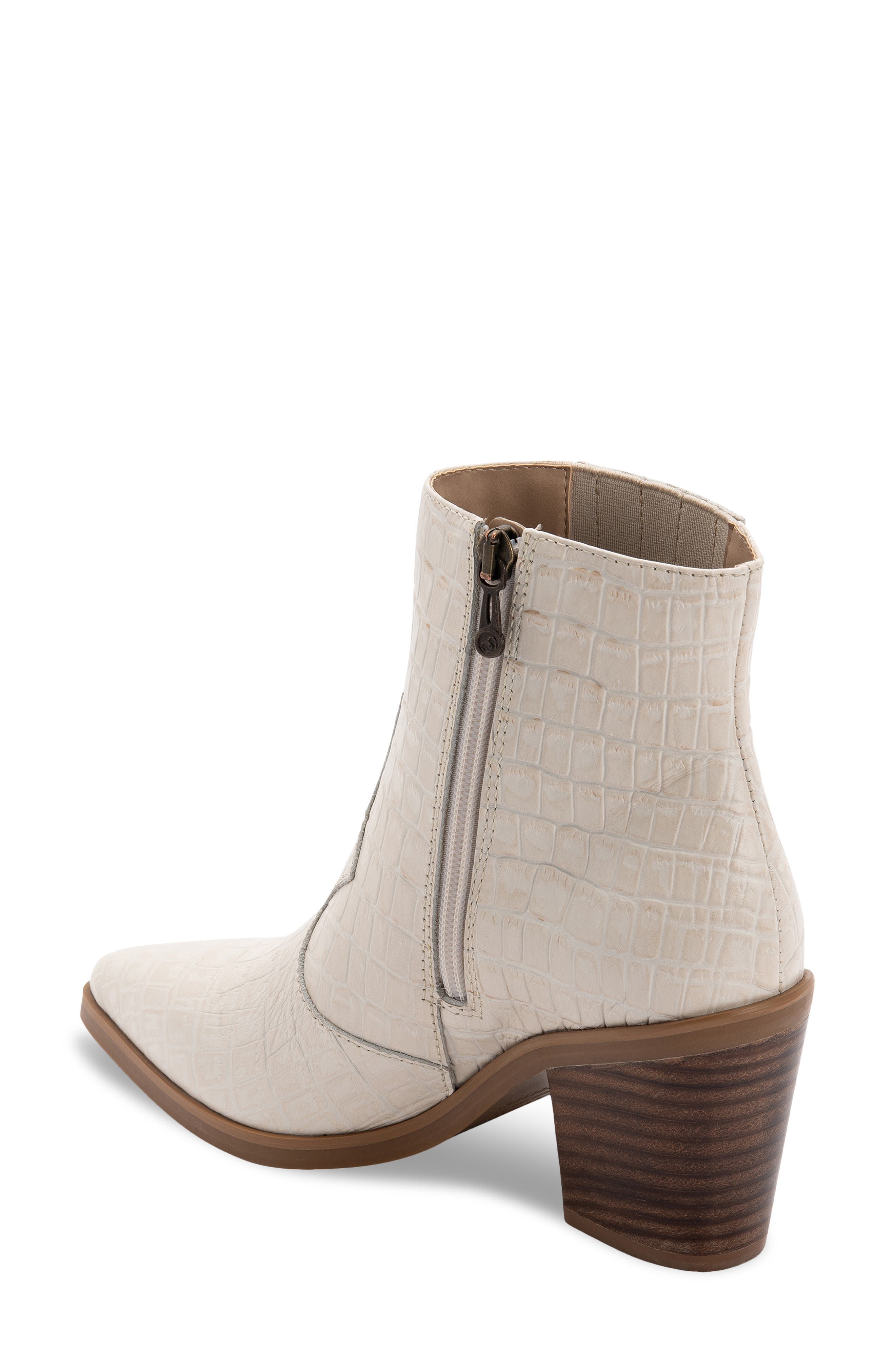 Que Waterproof Bootie, Alternate, color, BONE LEATHER