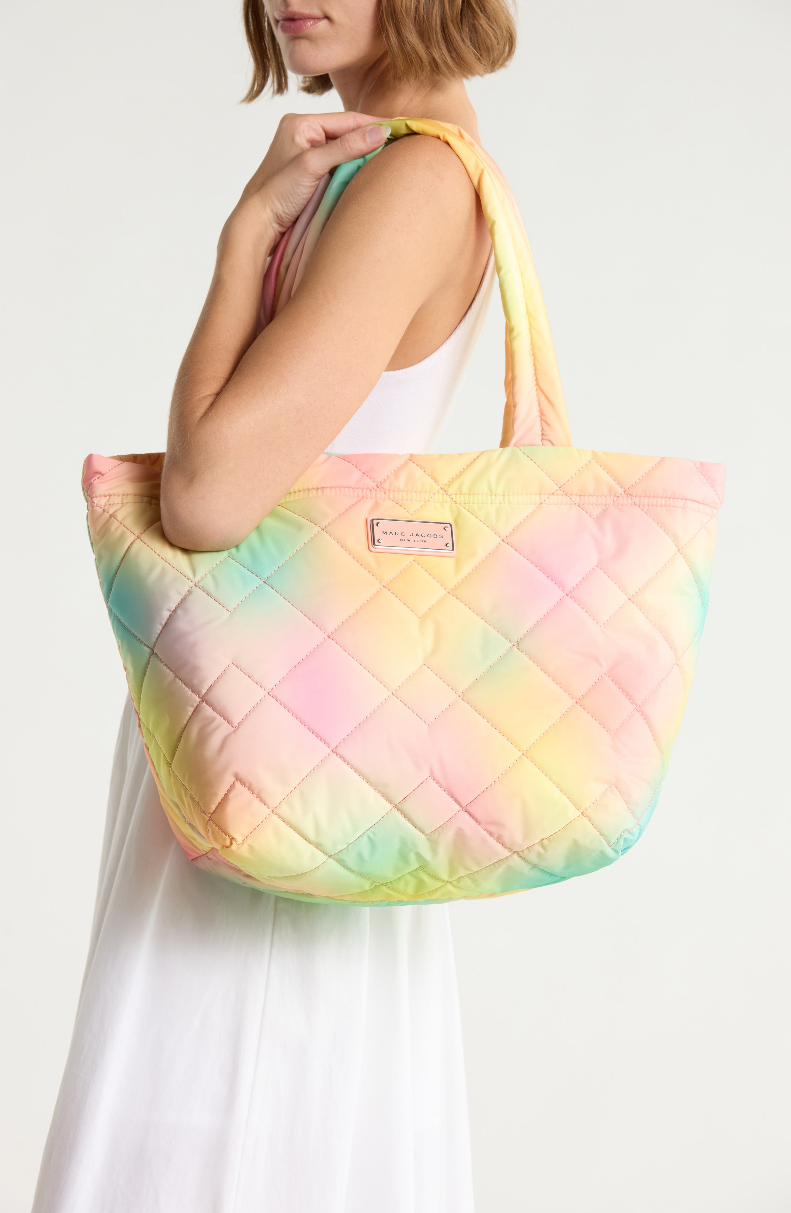 The Medium Tote Bag, Alternate, color, DESERT SUN MULTI