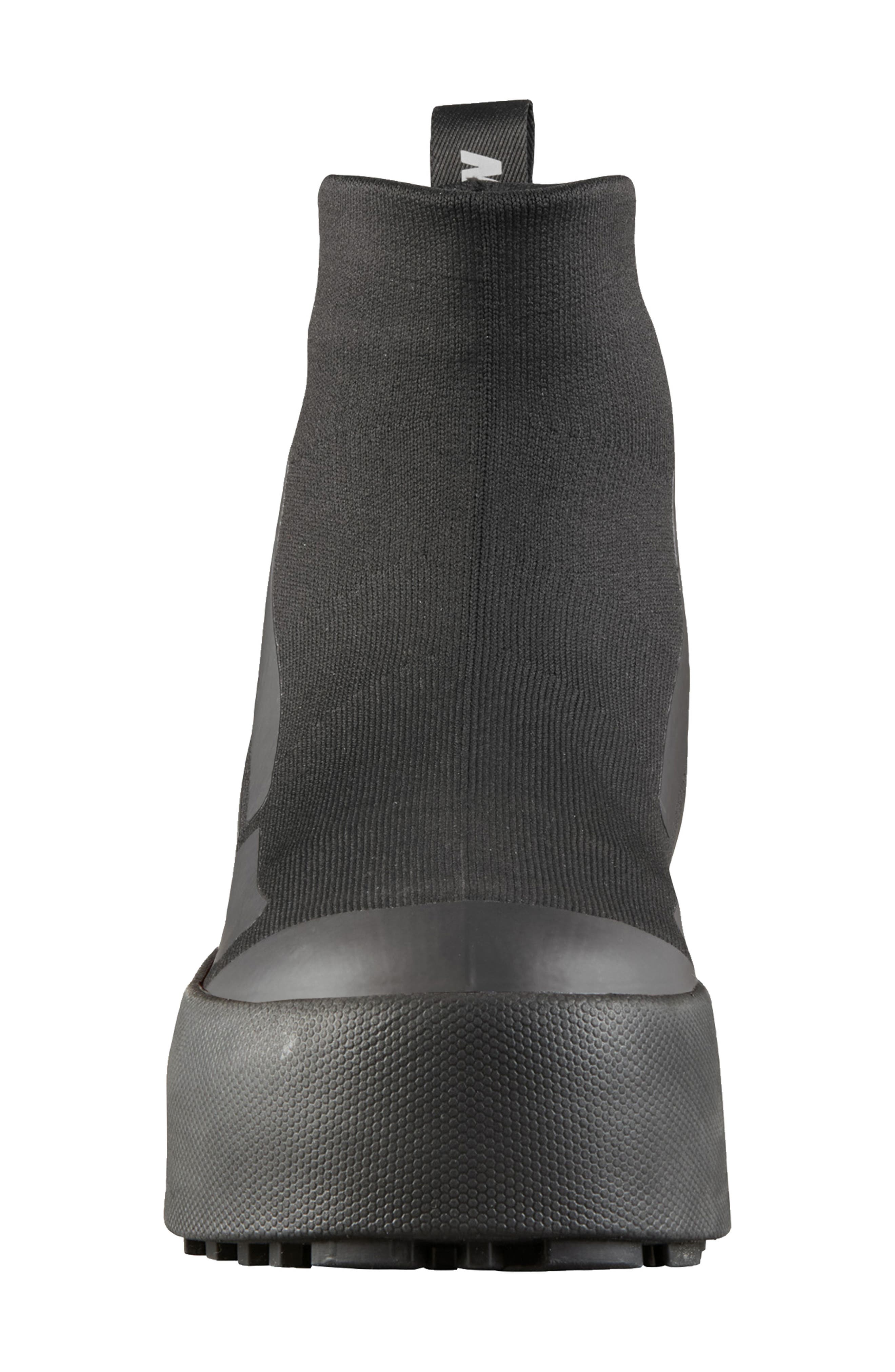 Baffin Elba Platform Winter Bootie, Alternate, color, Black