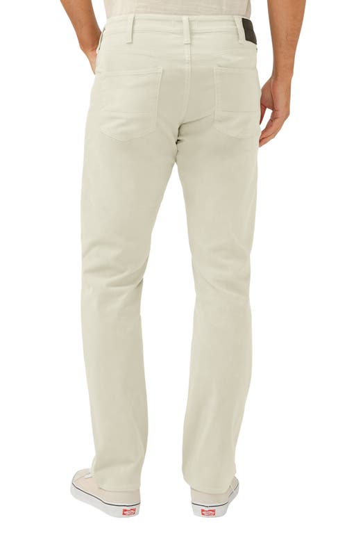 SILVER JEANS CO. SILVER JEANS CO. MACHRAY ATHLETIC FIT STRAIGHT LEG JEANS 