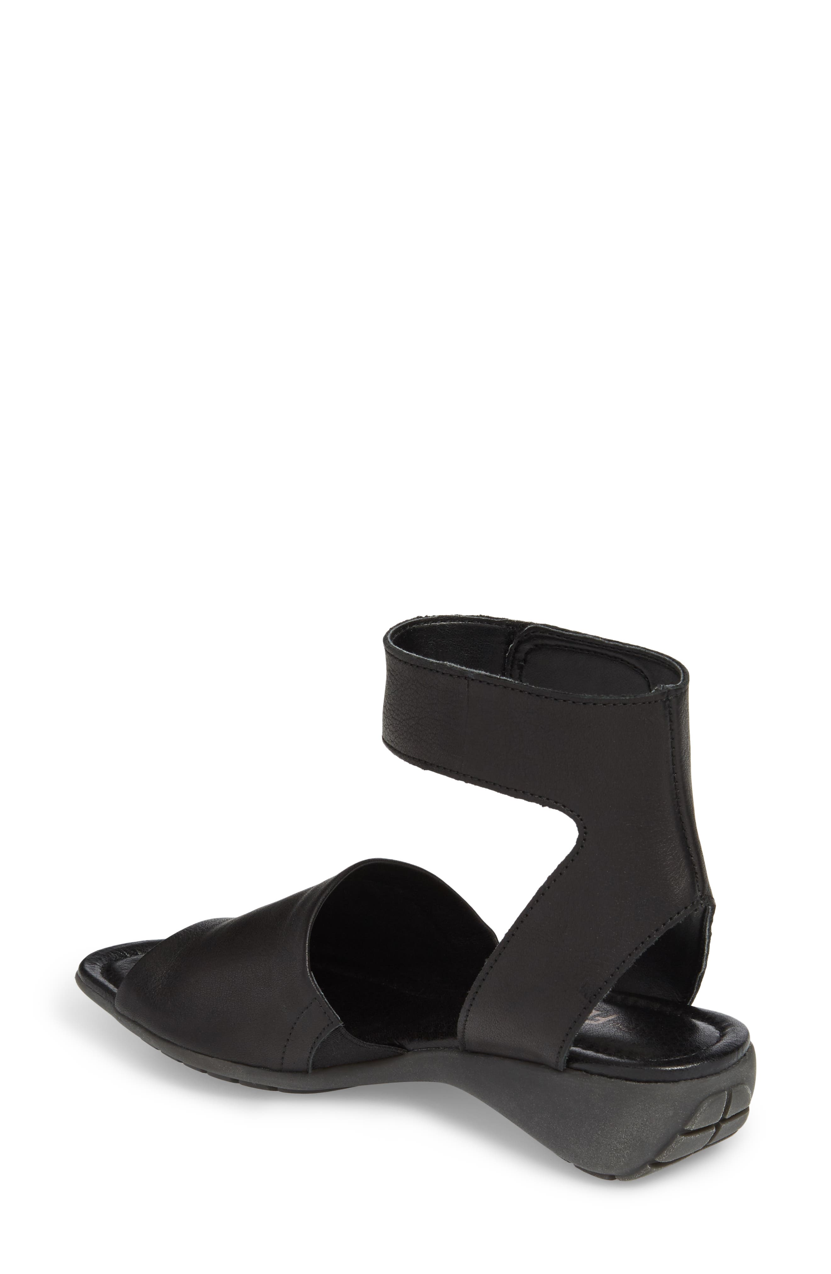 The FLEXX 'Beglad' Leather Ankle Strap Sandal, Alternate, color, 
