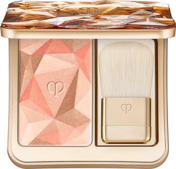 Cle de sold peau luminizing face enhancer