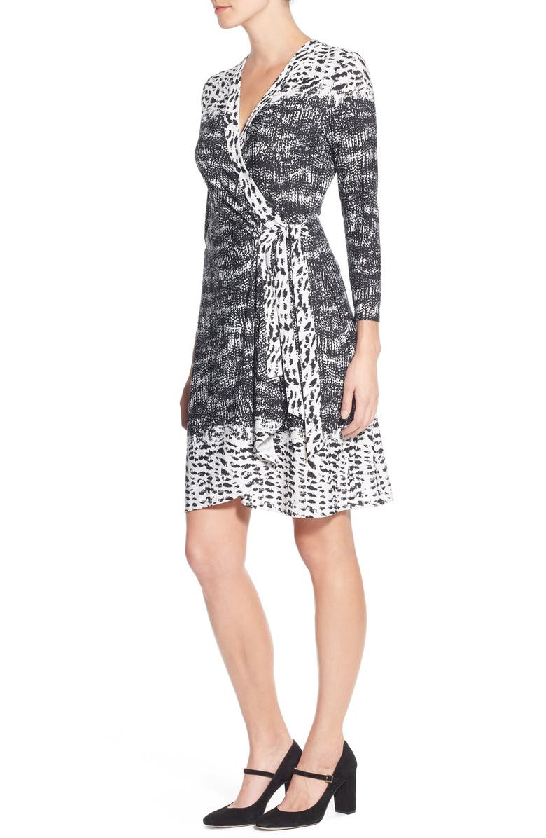 BCBGMAXAZRIA 'Adele' Print Jersey Wrap Dress, Alternate, color, 