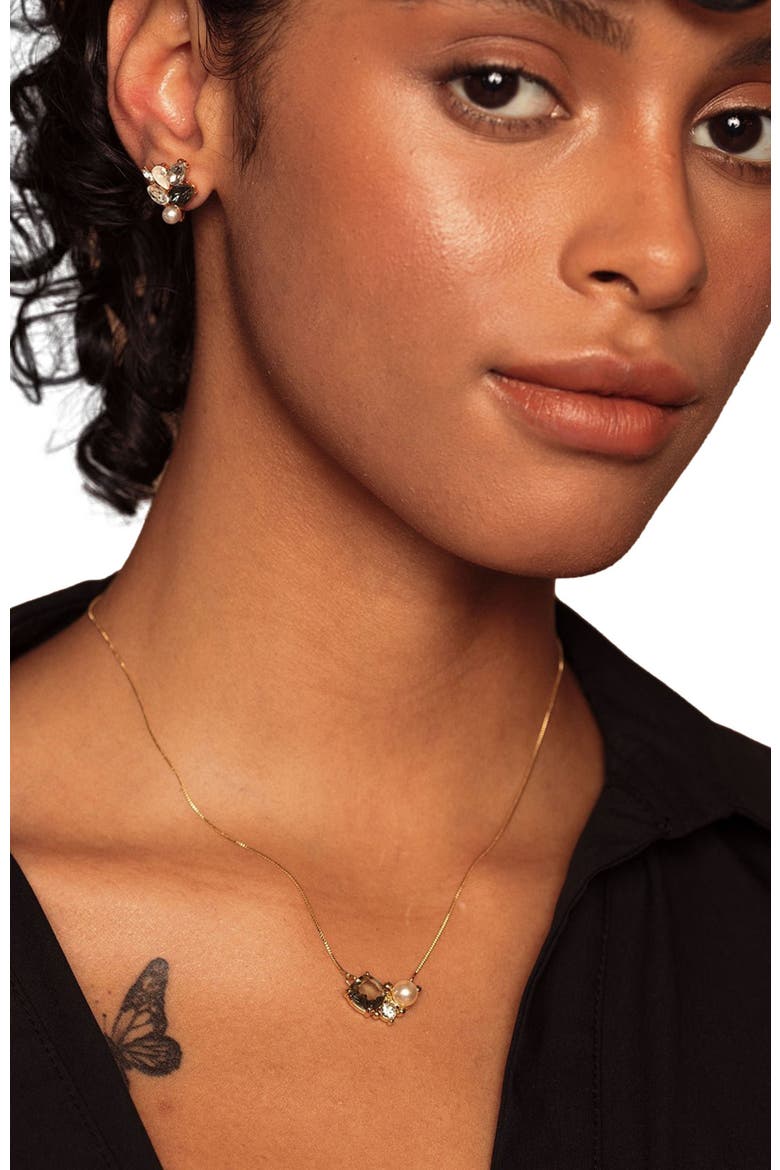 Sadie Pendant, Alternate, color, Gold