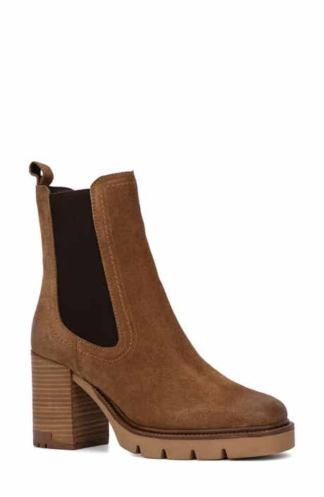 VINTAGE FOUNDRY Penelope Leather Bootie