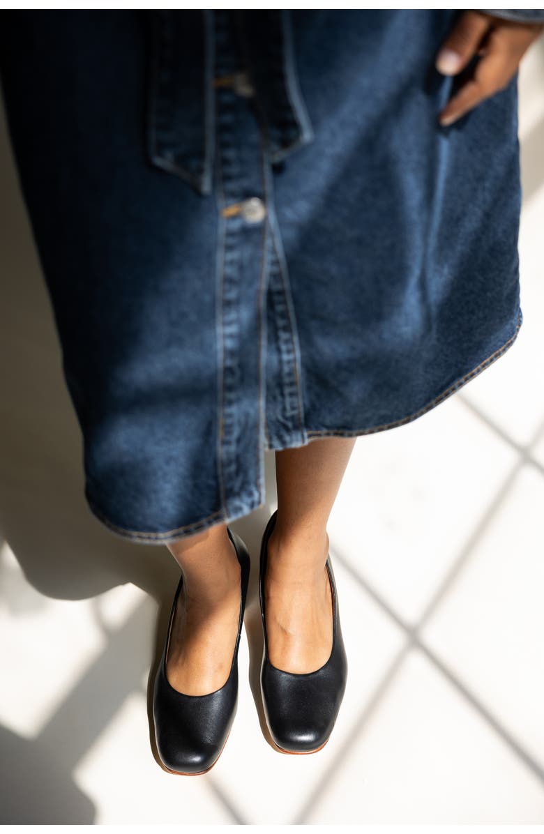 Huma Blanco Luisa Pump, Alternate, color, Coal