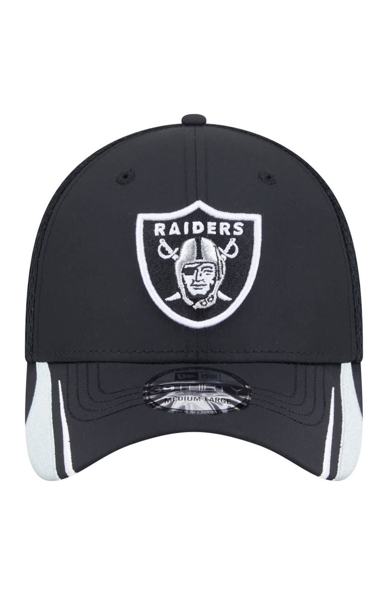 New Era Men's New Era  Black Las Vegas Raiders Game Day Linear 39THIRTY Flex Hat, Alternate, color, 