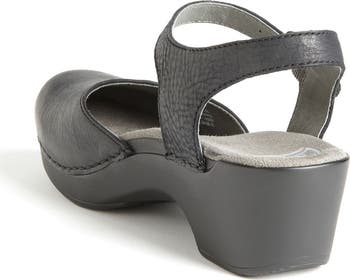 Dansko sam shoes deals