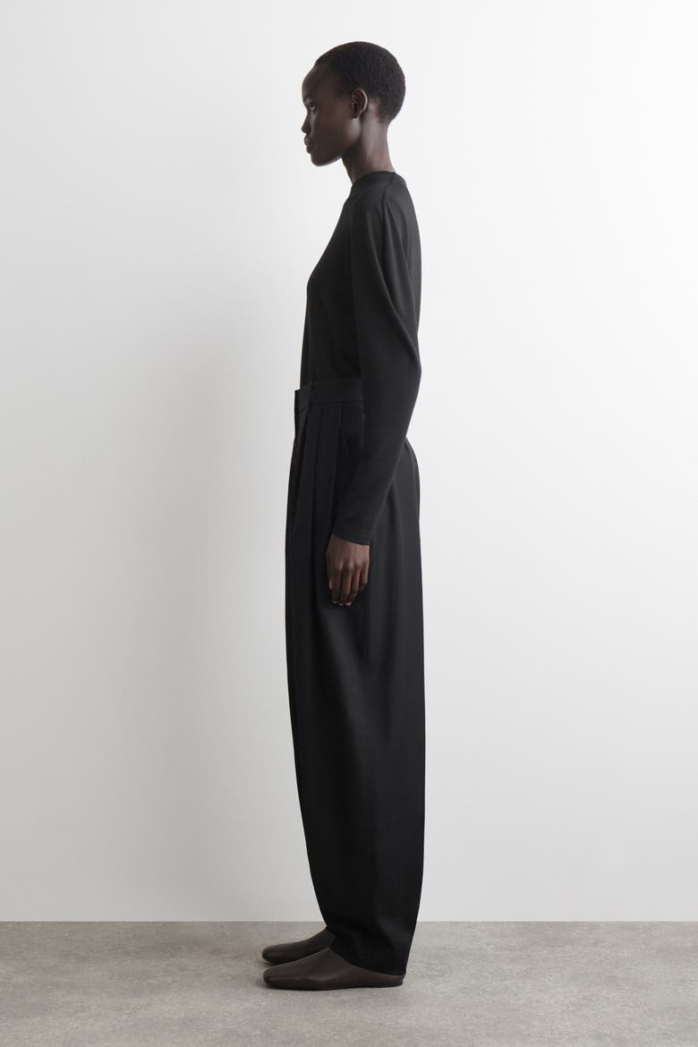 Rounded-Sleeve Top, Alternate, color, BLACK