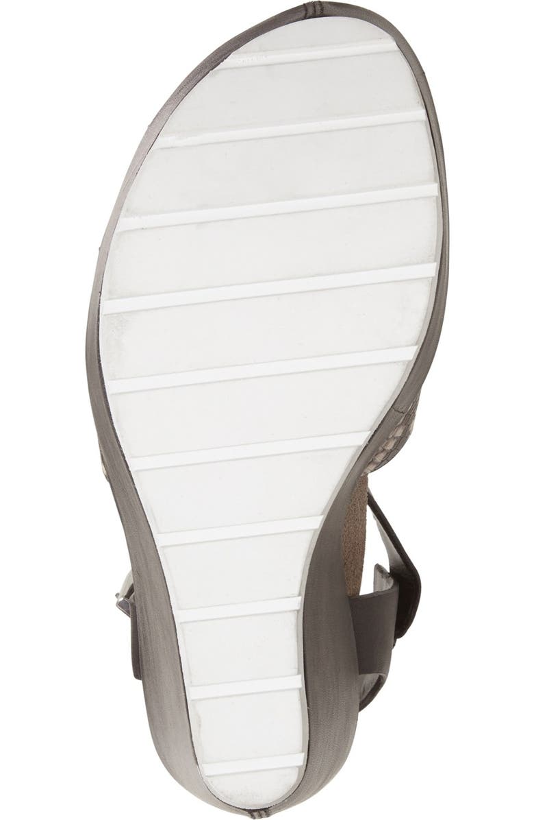 Kenneth Cole New York 'Clove' Sandal, Alternate, color,