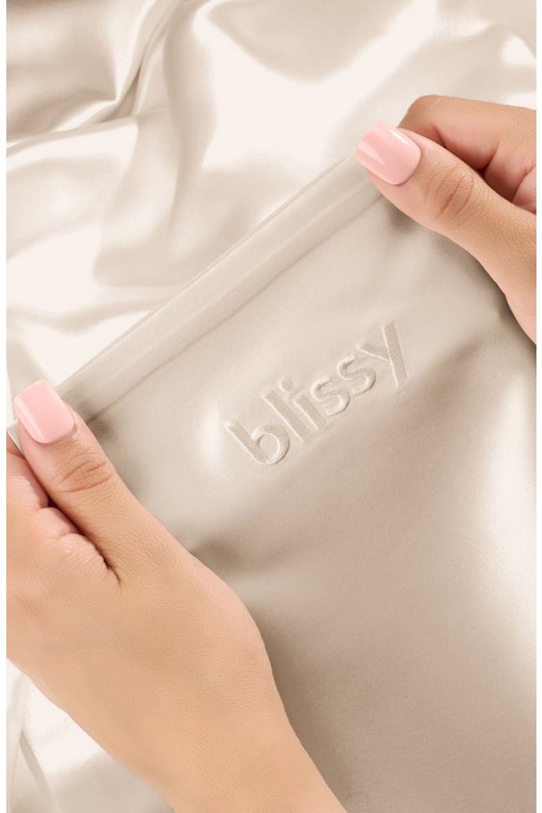 Crescent Silk Pillowcase, Alternate, color, CHAMPAGNE