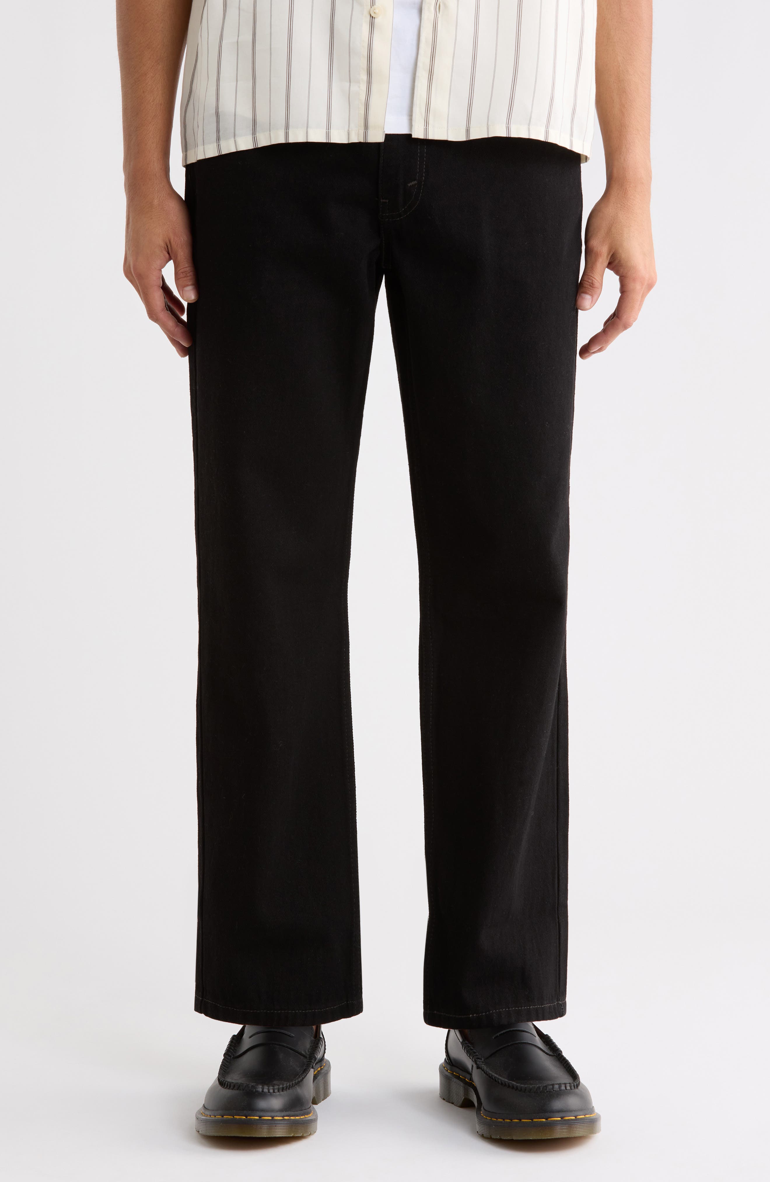 550 Relaxed Regular Rise Straight Leg Jeans