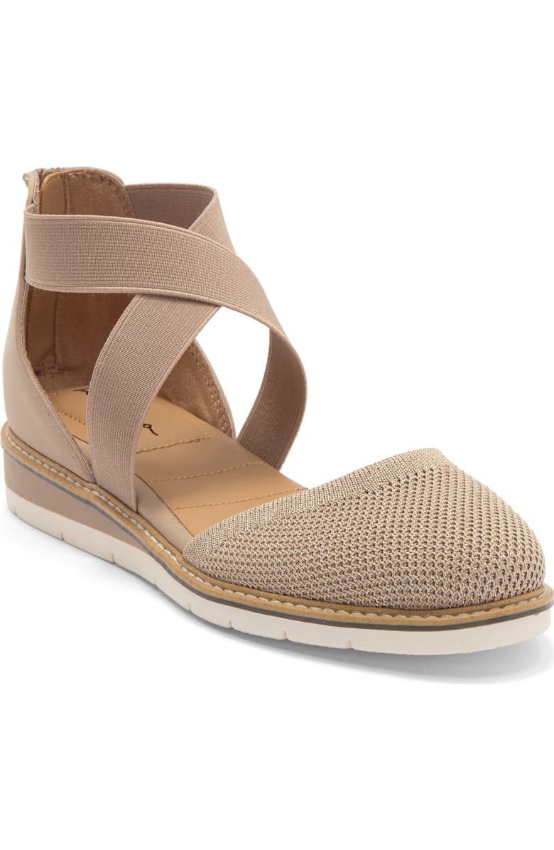 Me Too Hazy Wedge Pump, Main, color, Sesame Metallic
