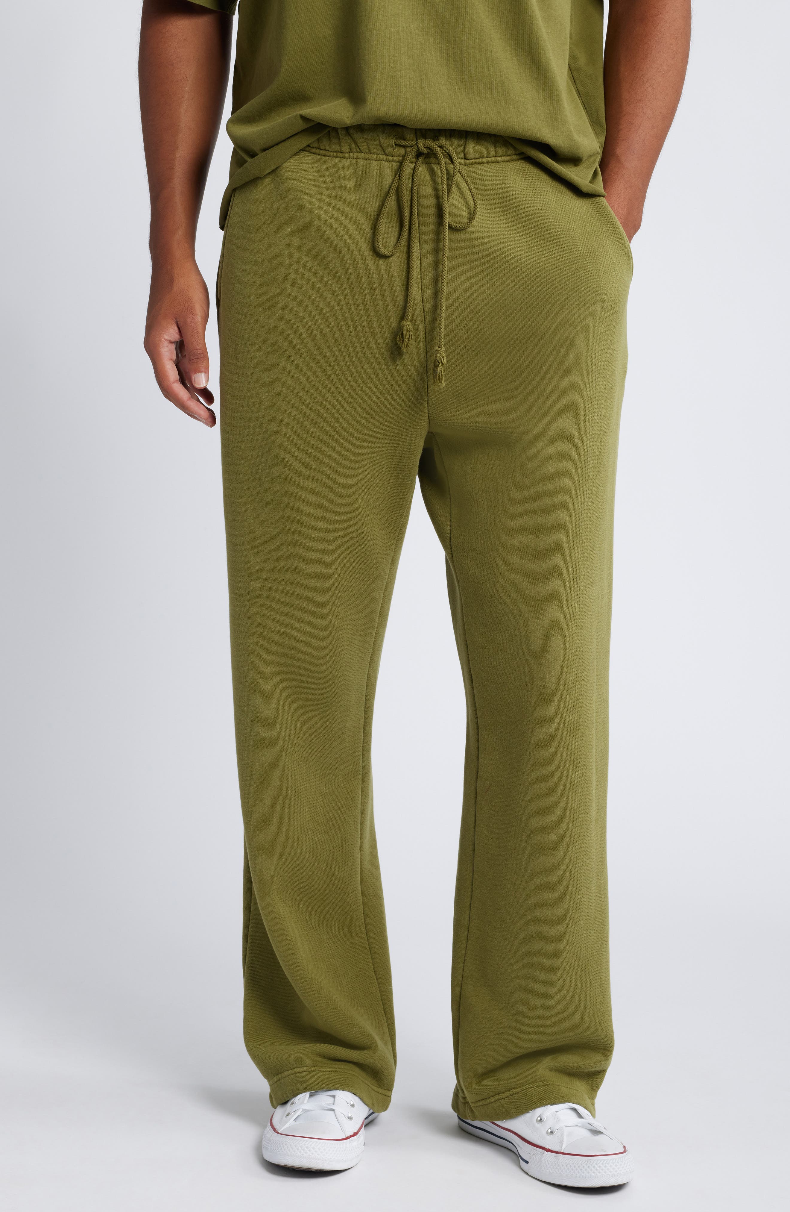 VINTAGE OLIVE