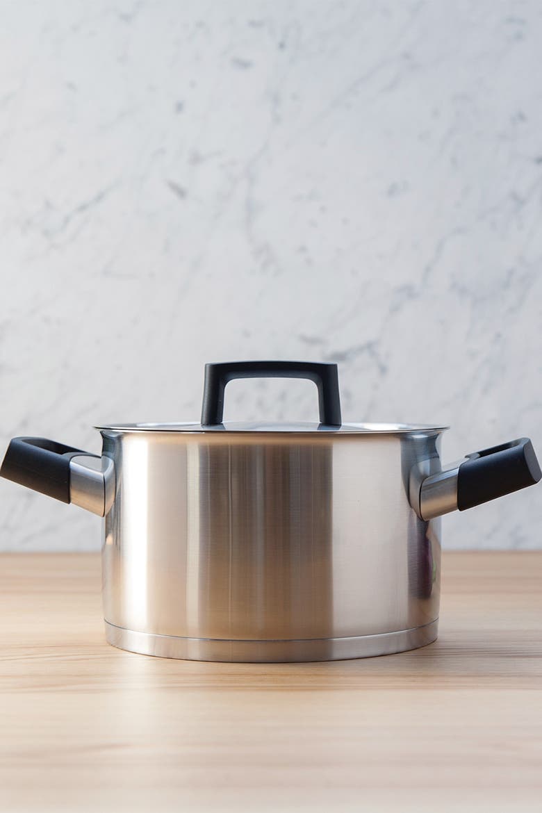 Silver/Black Ron 8" Covered Casserole, Alternate, color, SILVER/ BLACK HANDLE