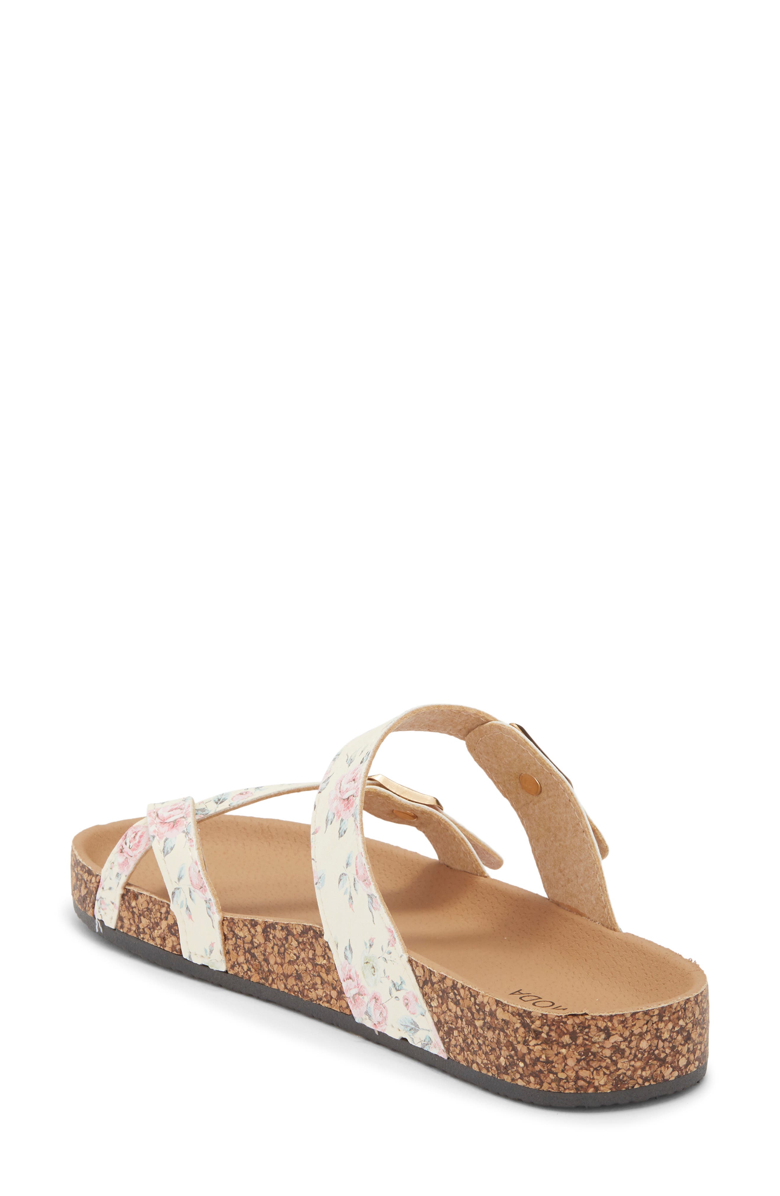 Amara Toe Loop Sandal - image 4