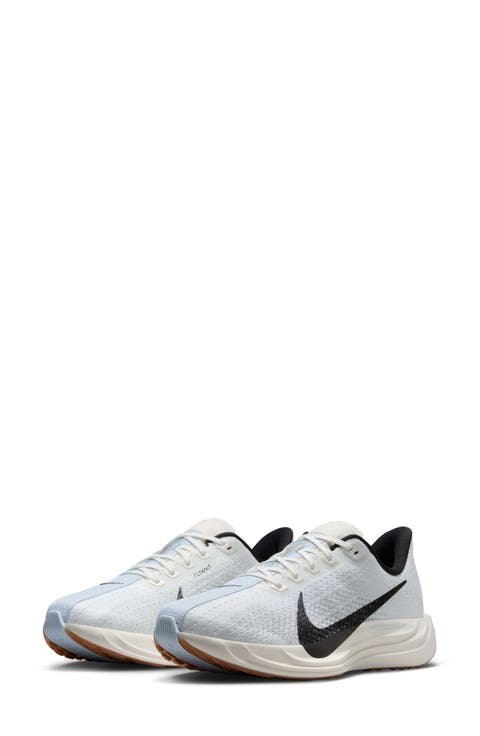 Pegasus Plus Running Shoe (Women)