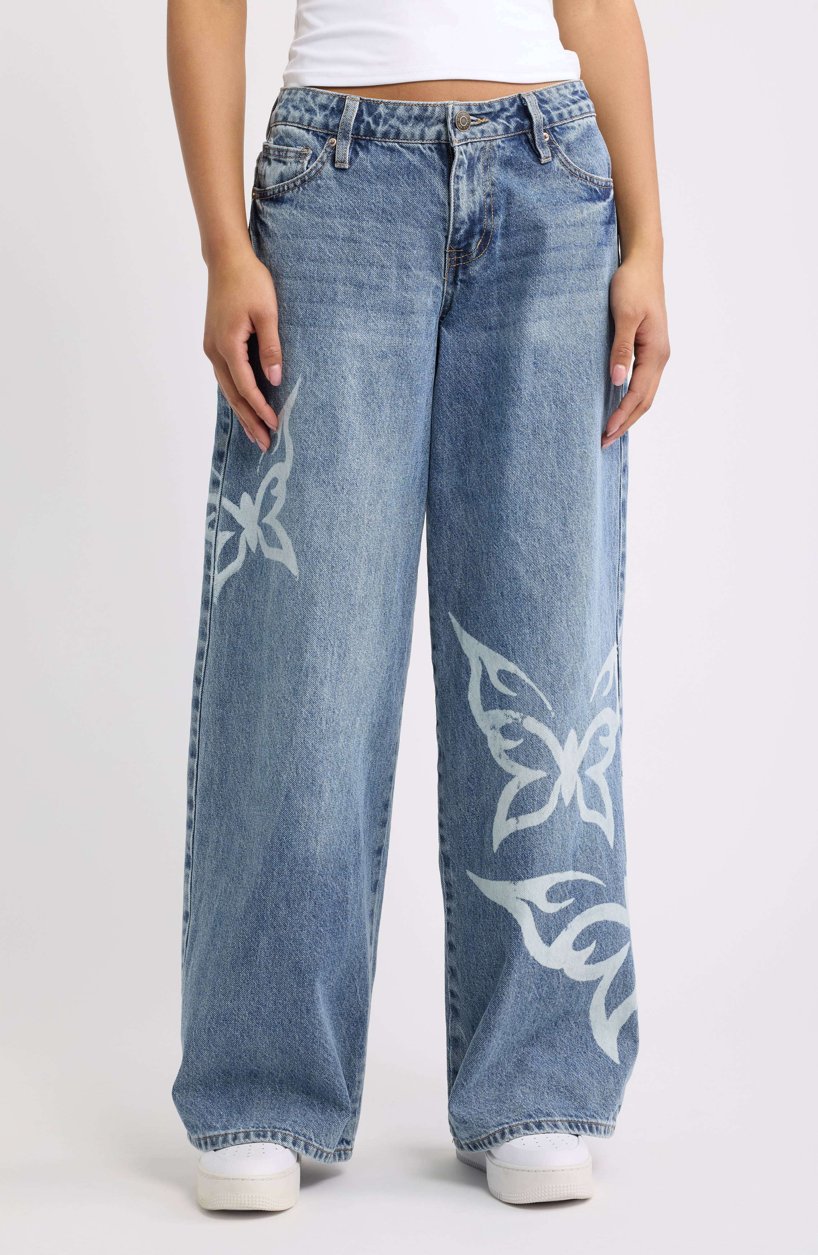 selected MEDIUM WASH