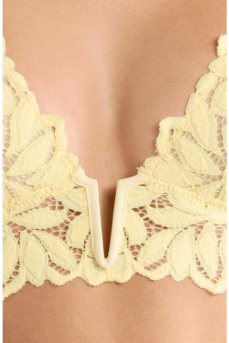 Celeste Lace Triangle Bralette, Alternate, color, VANILLA