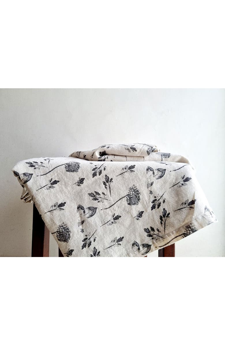 CG Hunter Floral Tablecloth, Alternate, color, Grey