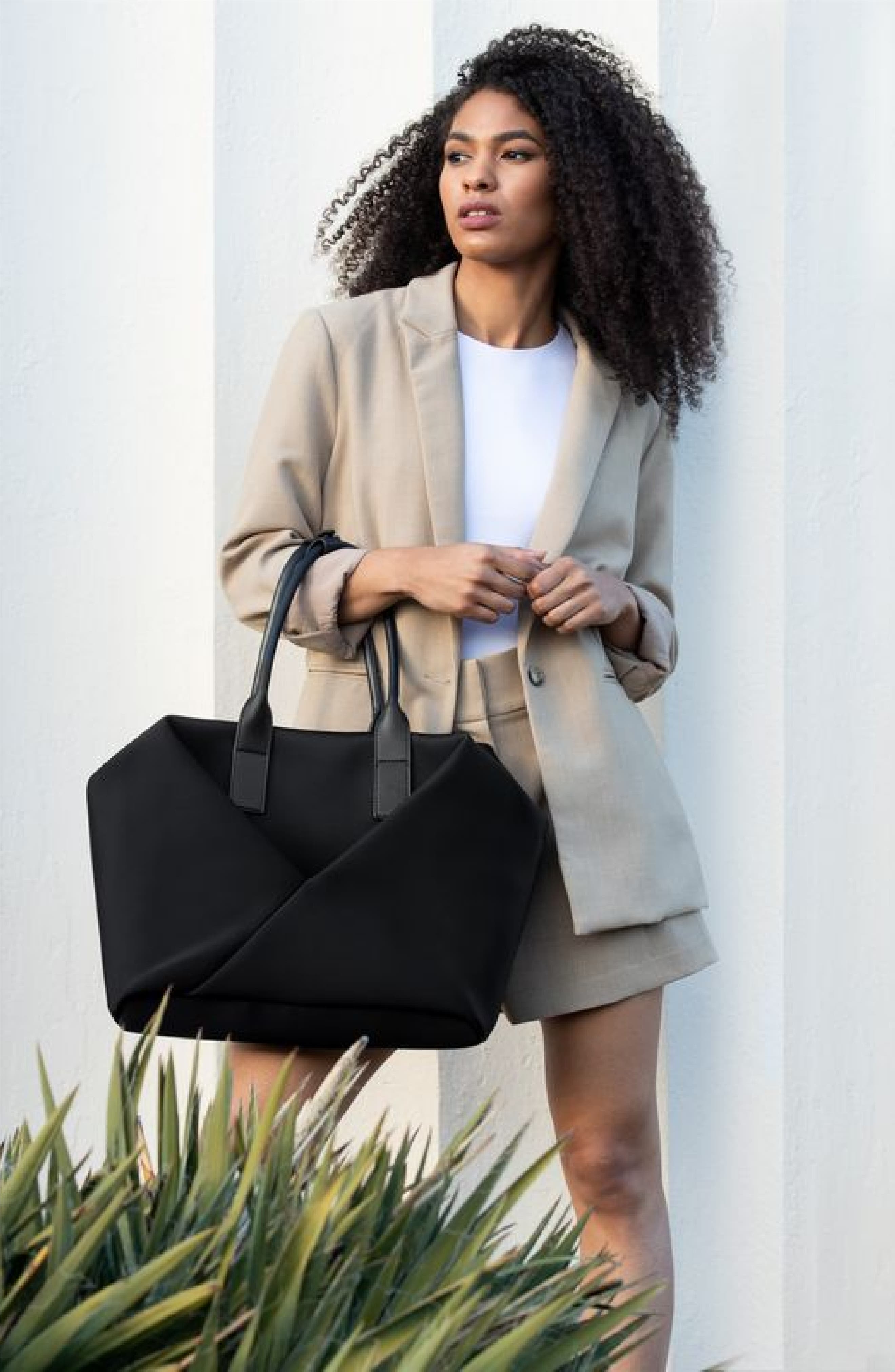 Lux and Nyx Origami Crossbody Handbag, Alternate, color, Black + Gold