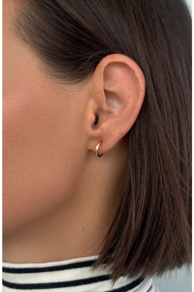 Set of 2 Cubic Zirconia Huggie Hoop Earrings, Alternate, color, GOLD