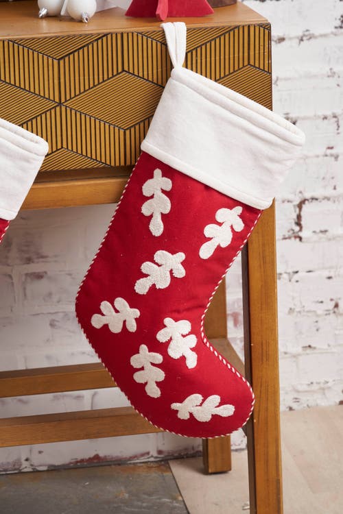Carol & Frank Leaves Stocking Collection In Red