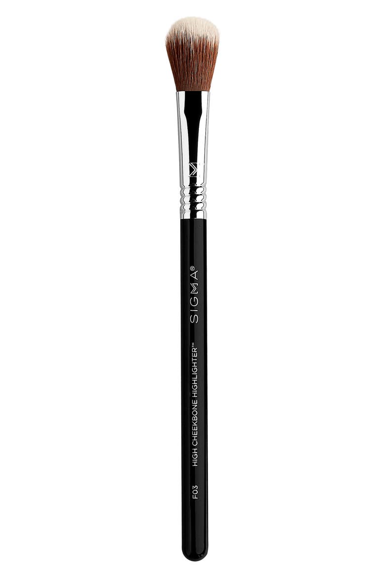 F03 High Cheekbone Highlighter™ Brush video