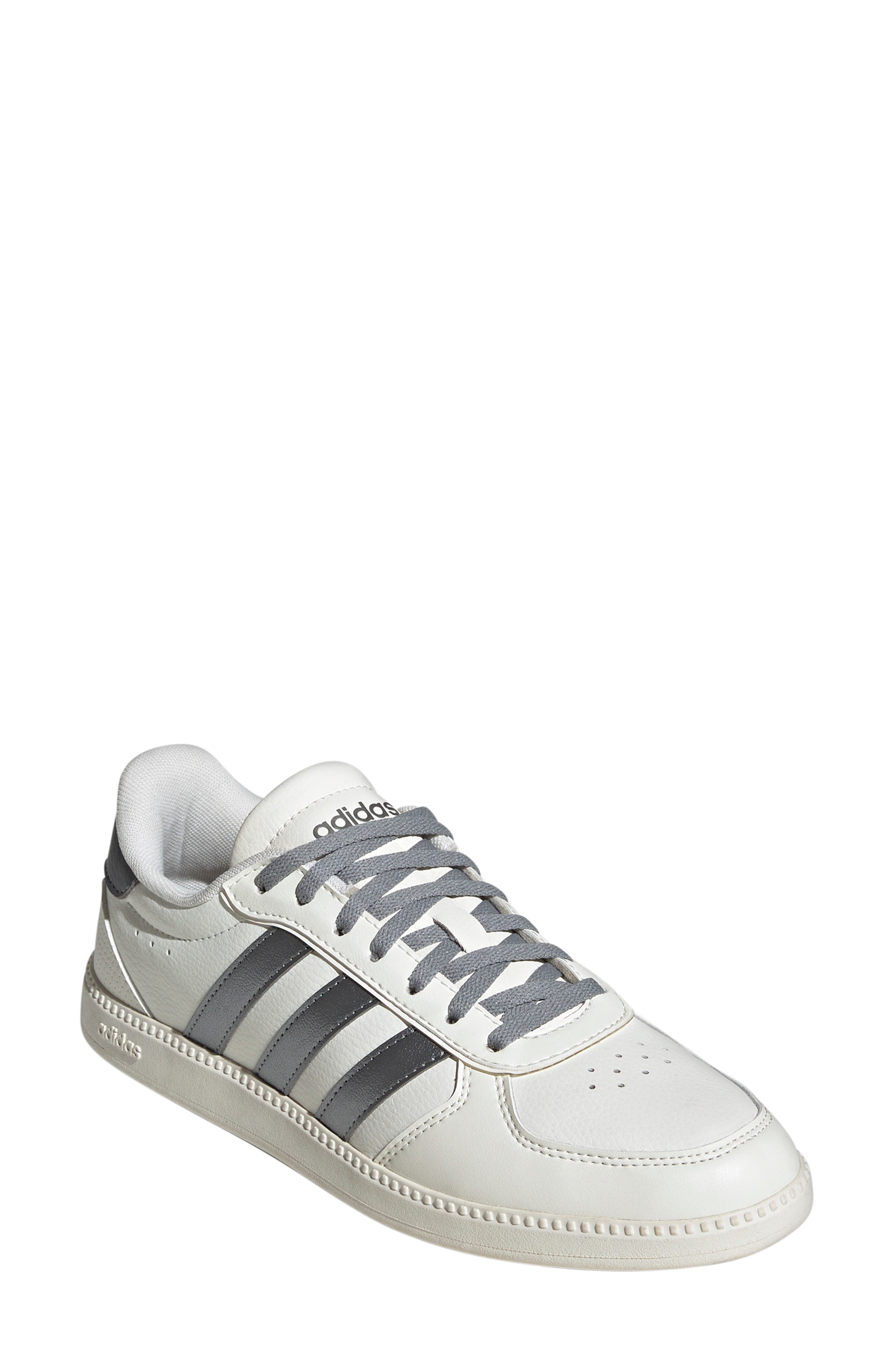 adidas Breaknet Sleek Sneaker